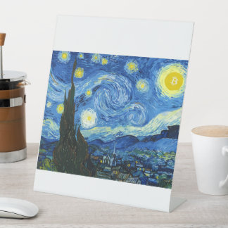 De bitcoinnacht reclamebord met voetstuk