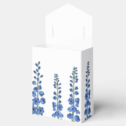 De blauwe bloemen van Delphinium Bedankdoosjes (Geopend)