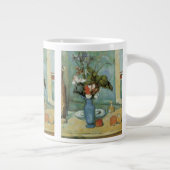 De blauwe vaas (Bloemen en fruit) van Paul Cezanne Extra Grote Mok (Rechts)