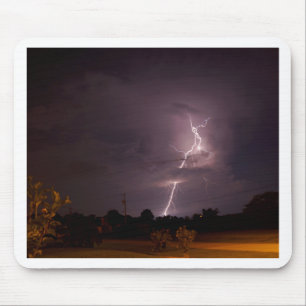 De bliksemOnweerswolken van de nacht Muismat