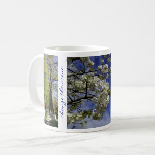 De bloemen van de Bomen van het Citaat van de Vera Koffiemok