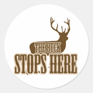De bok stopt hier bij de hertenjager ronde sticker
