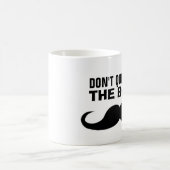 De BOSS Mustache Coffee Mok, Funny Koffiemok (Center)