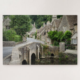 De brug in Castle Combe in Cotswolds, VK Legpuzzel