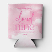 De bruid is op wolk negen roze vrijgezellenfeest blikjeskoeler (Voorkant)