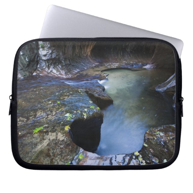 De canyon van de groef van de Subway Laptop Sleeve (Voorkant)