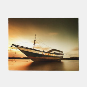 De carrosserie van het oude schip Bali, Indonesi Deurmat