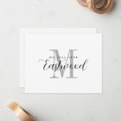 De Correspondance Élégante carte Monogram Flat Note (Devant/Arrière en situation)