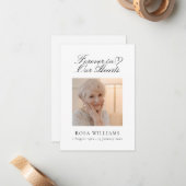 De Correspondance Simple Élégant Dans Nos Coeurs Carte Commémorative (Devant/Arrière en situation)