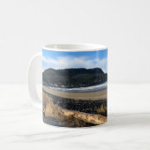 De cove in Seaside, Oregon Koffiemok (Voorkant links)