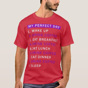 De dag zou een perfecte koffie zijn die een lange t-shirt