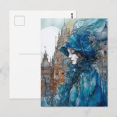 De dame in de stad gekleed in het blauw briefkaart (Voorkant / Achterkant)