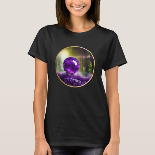 De digitale kunst van Amethyst Orb Fantasy T-shirt (Voorkant)