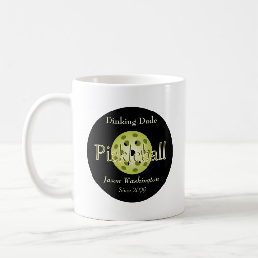 De Dinking Dude Guy Pickleball Ball Koffiemok (Links)