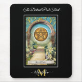 De Distant Past Tarot Deck Aas van Munten Monogram Muismat (Voorkant)