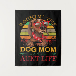 De Dog Mam Tunt voor tante. Wandkleed