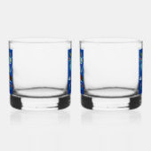 De Drakenboot roept Whisky Glas (Links)