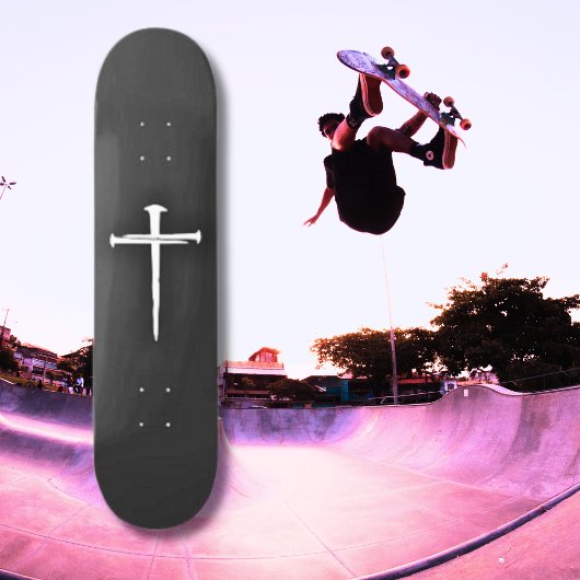 De drie spijkers wit kruis Christelijk Skateboard