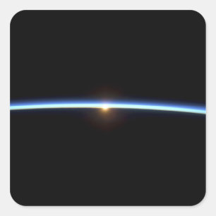 De dunne lijn van de atmosfeer op aarde 2 vierkante sticker