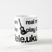 DE ECHTE MANNEN SPELEN UKULELE KOFFIEMOK (Center)