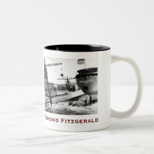 De Edmund Fitzgerald met bemanningsnamen Tweekleurige Koffiemok