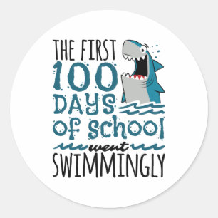 De eerste 100 dagen van de school ging zwemmen haa ronde sticker