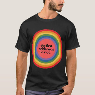 De eerste pride was een rellen-retro t-shirt