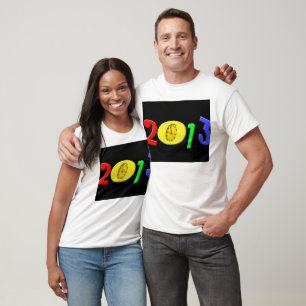 De eigentijdse T-shirt van 2013