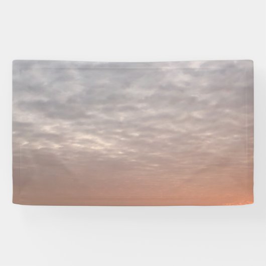 De enige wolken in de banners van de hemel (Horizontaal)