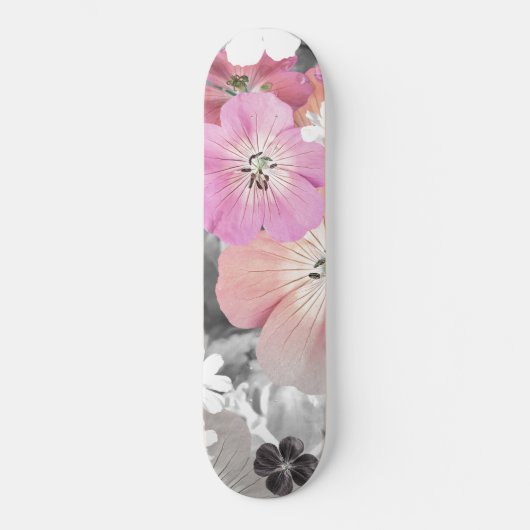 De fee komt binnenkort uit 2 skateboard (Voorkant)