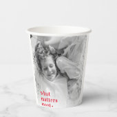 De Foto van Trendy & wat telt het positiefst RedQu Papieren Bekers (Achterkant)