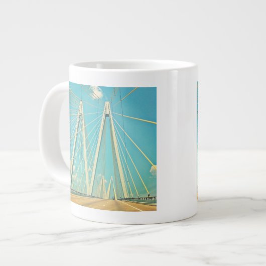 De Fred Hartman Bridge Jumbo Mok (Voorkant links)