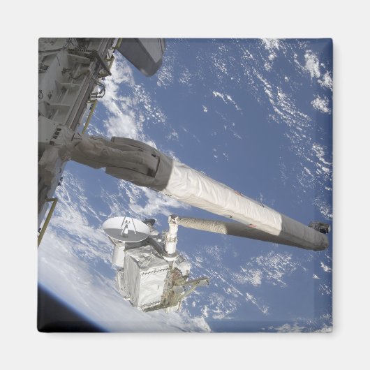 De geïntegreerde vrachtvervoerder magneet (Voorkant)