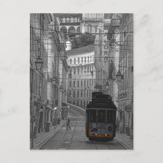 De gele tram van zwart-wit Lissabon Briefkaart