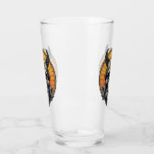 De gevleugelde schedel. glas (Links)