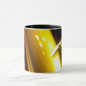 De gloeiende antilichamen mok (Midden)