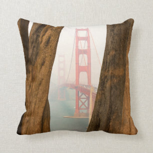 De Golden Gate Bridge Bomen uit Uitzicht over de Kussen