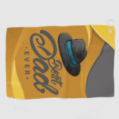 De Golf Une serviette jaune et gris avec un casquette et l (Horizontal)