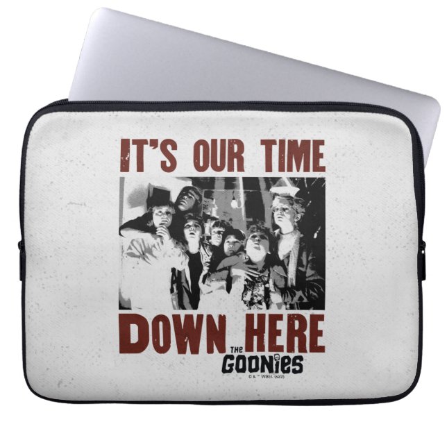 De goonies "Het is onze tijd hier beneden" Laptop Sleeve (Voorkant)