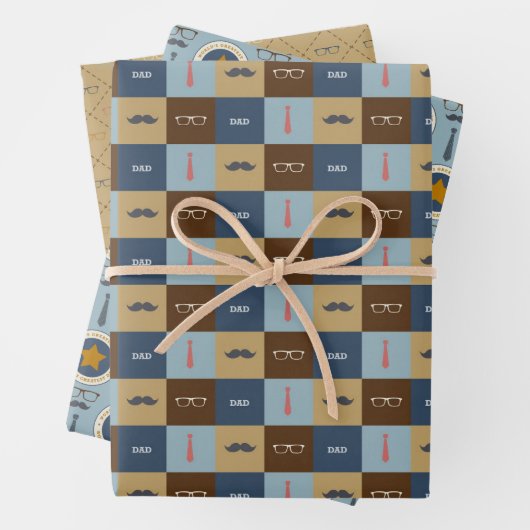 De grootste pap ter wereld die papierbladen verpak inpakpapier vel (In situ)