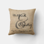 De heer en de heer Gay Burlap Wedding Personalized Kussen (Achterkant)