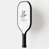 De heer Modern Zwart Wit Minimalistisch Schrift Pickleball Paddle (Links)
