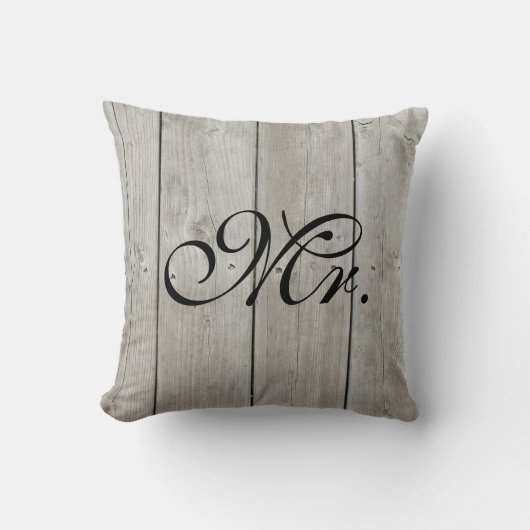 De heer Pillow op het bestuur van Barn Kussen (Voorkant)