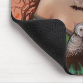 De heks en de uilen mousepad van Molly Harrison Muismat (Hoek)