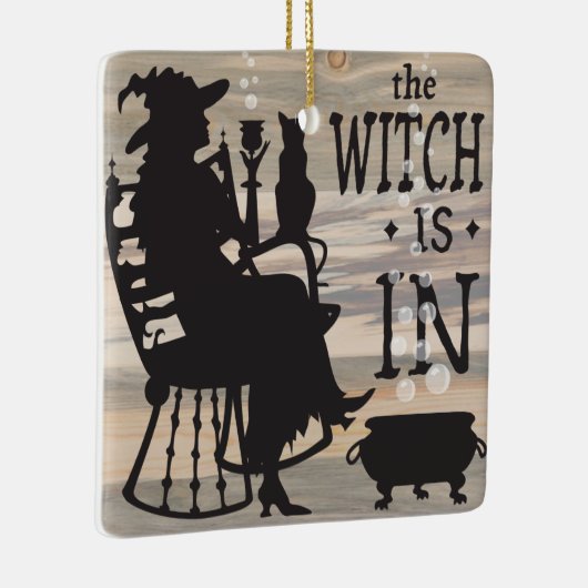 De heks is omkeerbaar in/uit-teken keramisch ornament (Rechts)