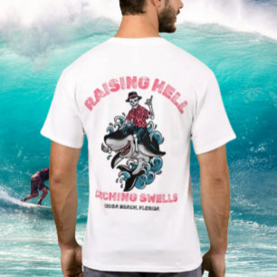 De hel opstoken Golven vangen door Salty AF T-shirt