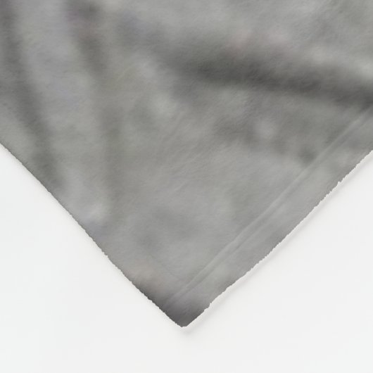 DE HOND HEEFT EEN PISTOOL FLEECE DEKEN (Hoek)