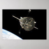 De Hubble ruimtetelescoop in een baan boven de aar Poster (Voorkant)