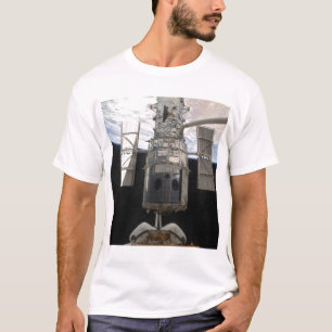 De Hubble Ruimtetelescoop wordt vrijgegeven T-shirt