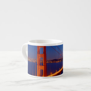 De iconische brug met San Francisco Espresso Kop